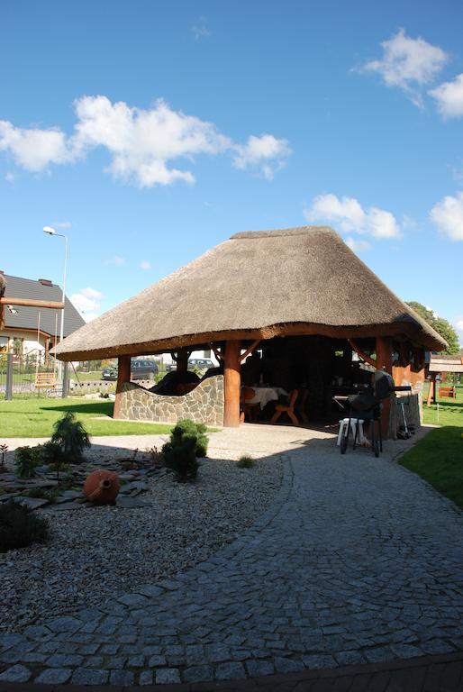 Pokoje Goscinne U Anety Wicko  Exterior foto