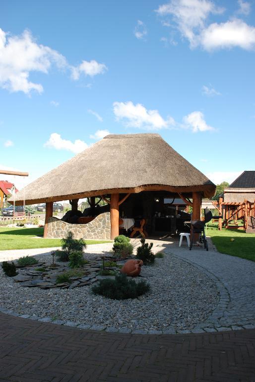 Pokoje Goscinne U Anety Wicko  Exterior foto
