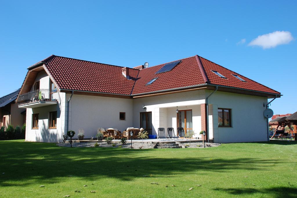 Pokoje Goscinne U Anety Wicko  Exterior foto